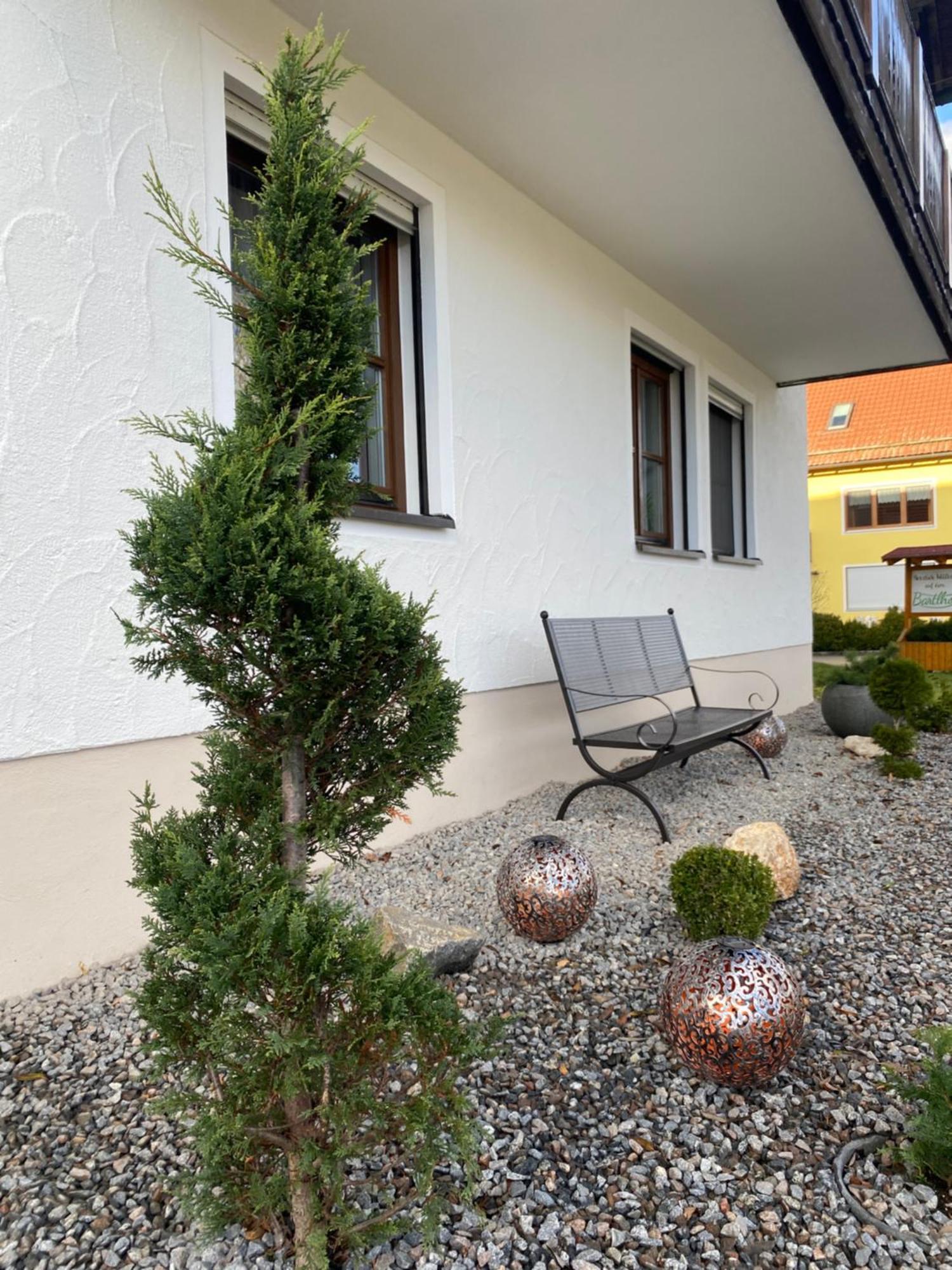 Idyllische Ferienwohnungen In Mossendorf Burglengenfeld Exterior photo